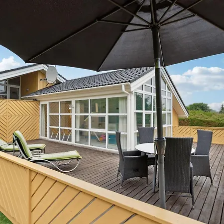 In Rudkobing With Sauna 度假居 Spodsbjerg